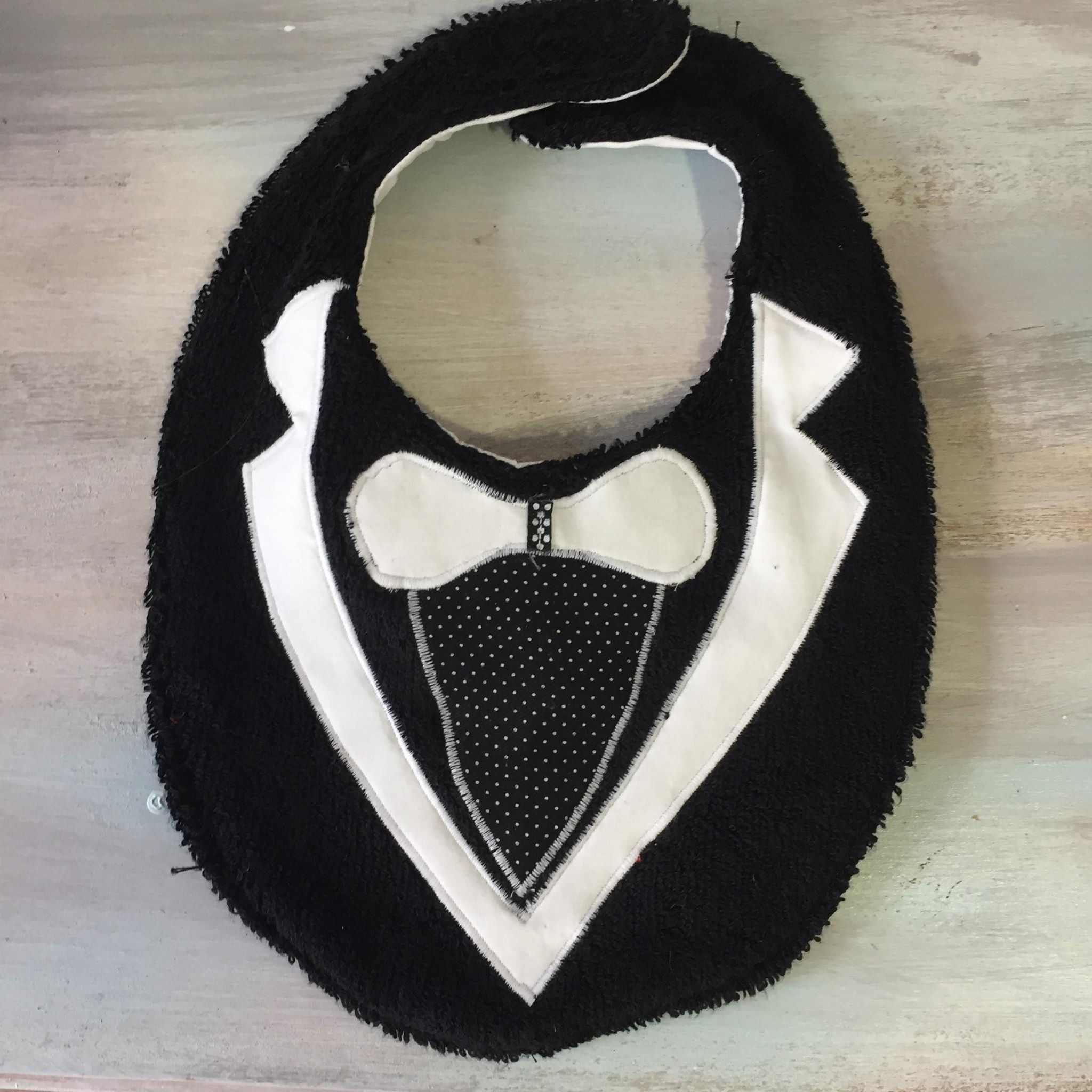 bavoir costume